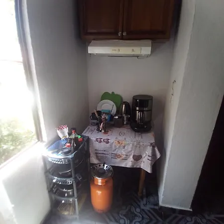 Private In House 17